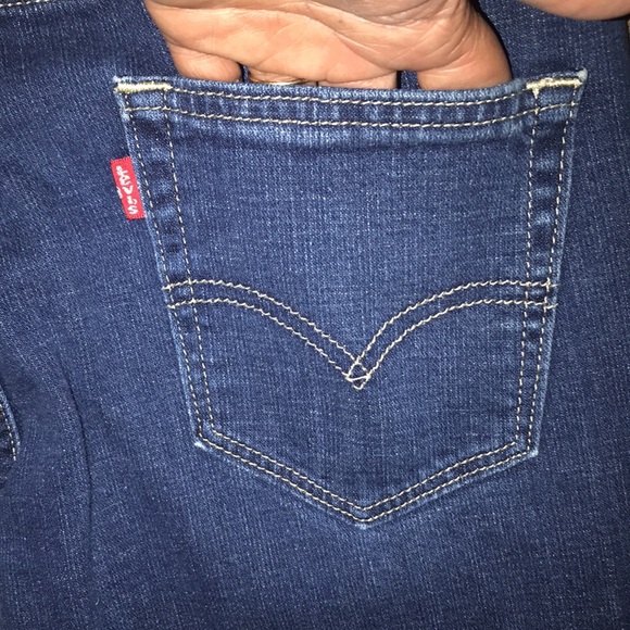 Juniors (Unisex?)Levi’s 511 Jeans - Picture 4 of 6